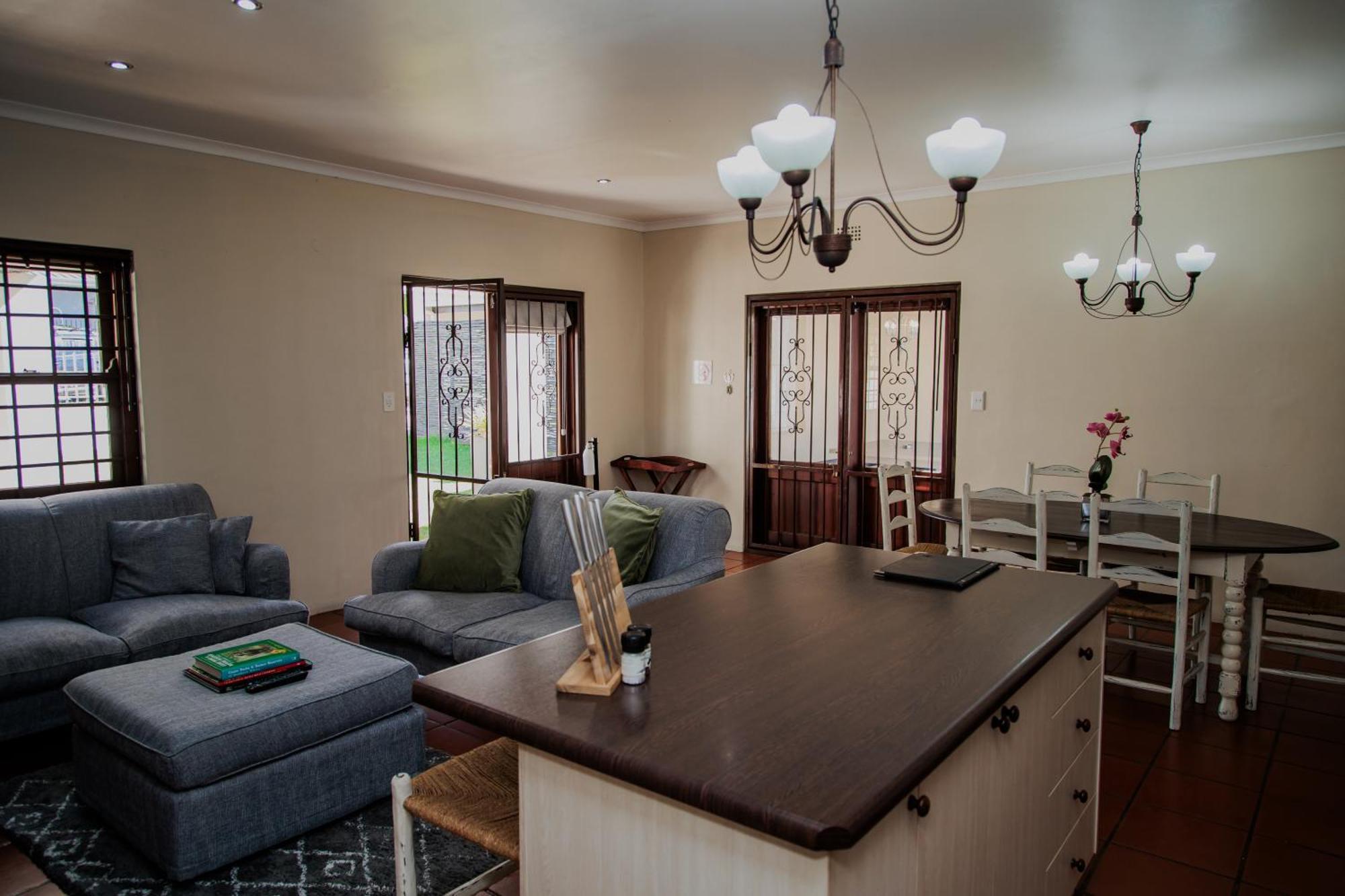 Swellendam Self Catering Villa Ngoại thất bức ảnh