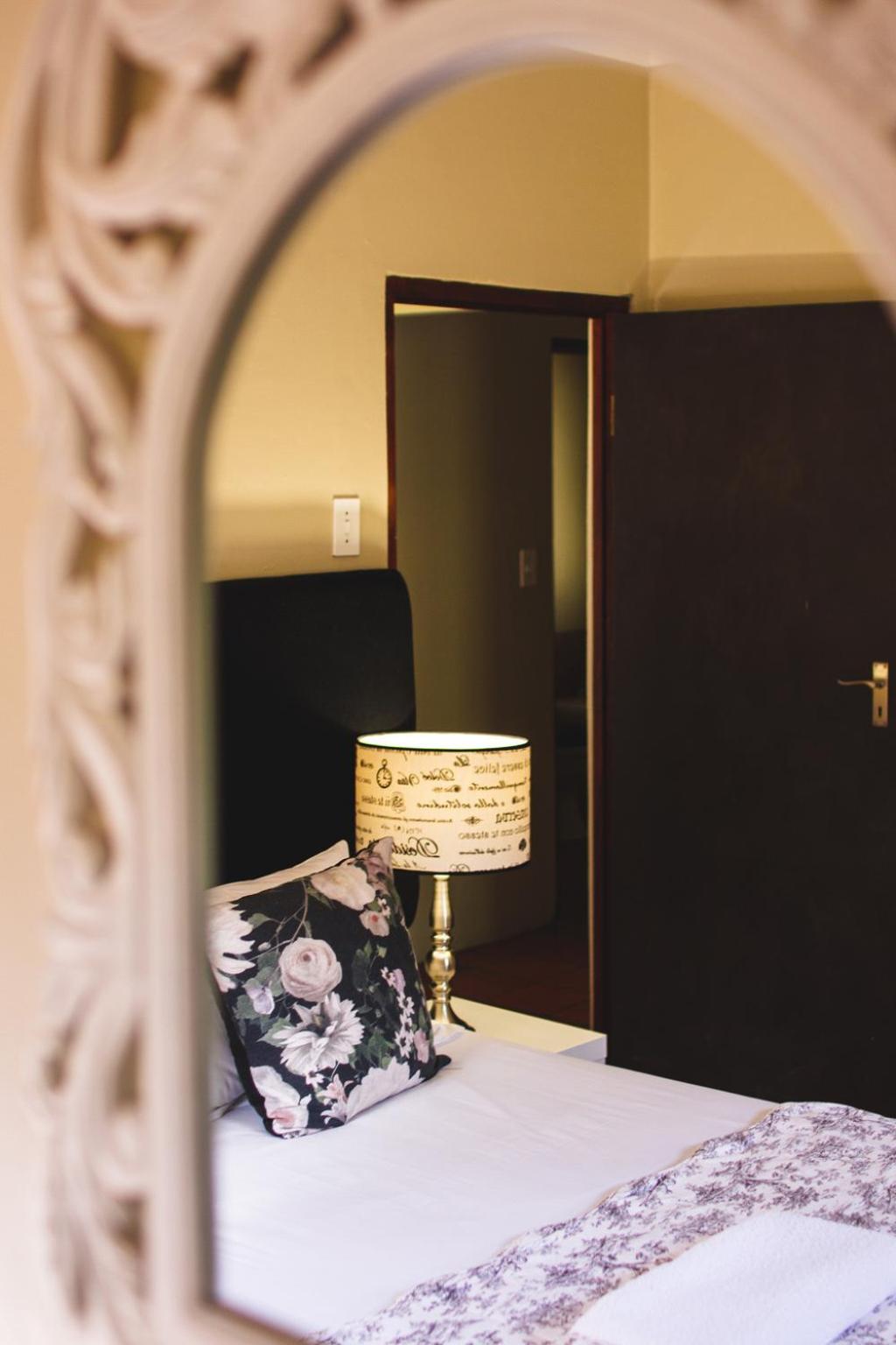 Swellendam Self Catering Villa Ngoại thất bức ảnh