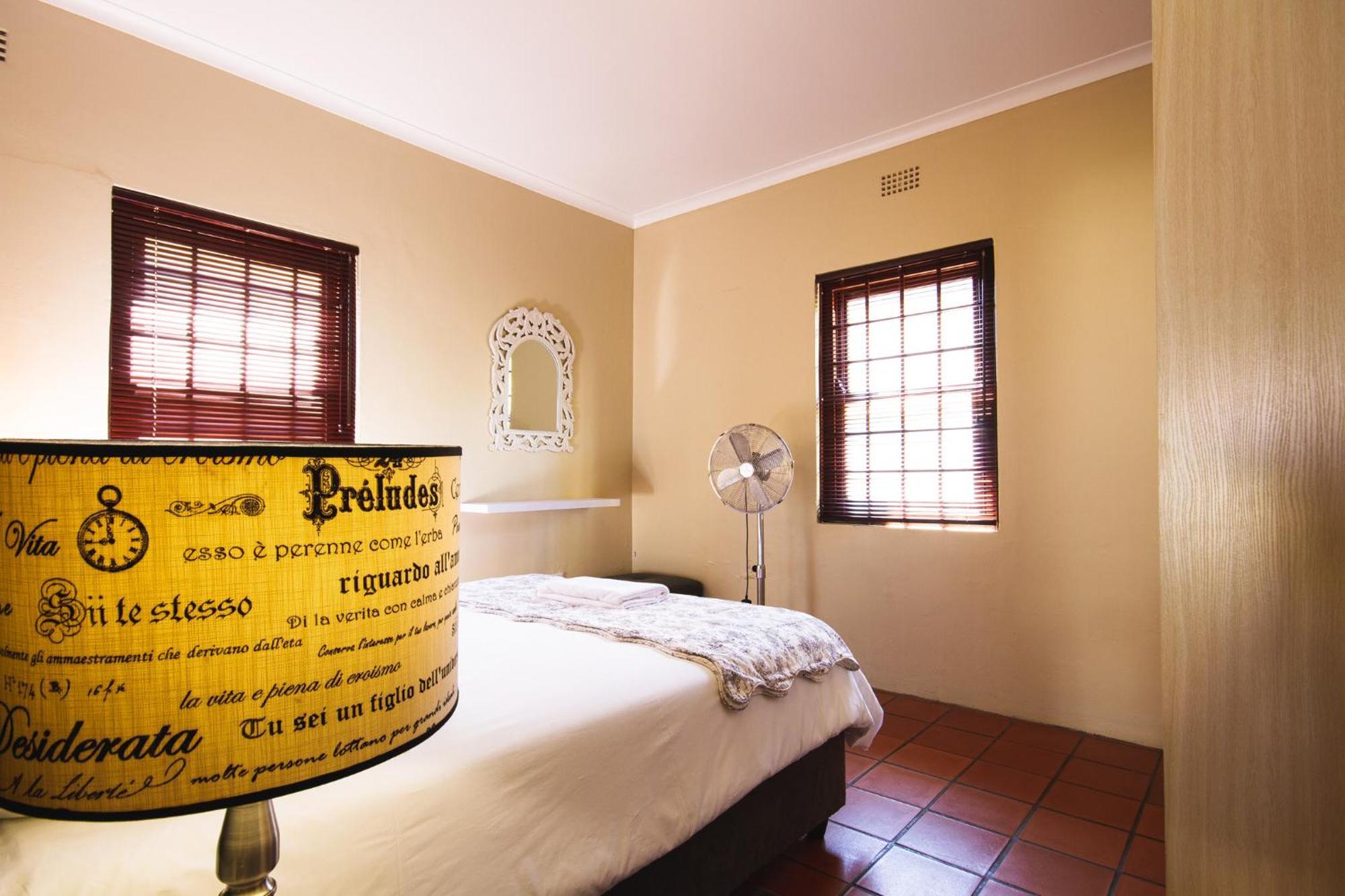 Swellendam Self Catering Villa Phòng bức ảnh
